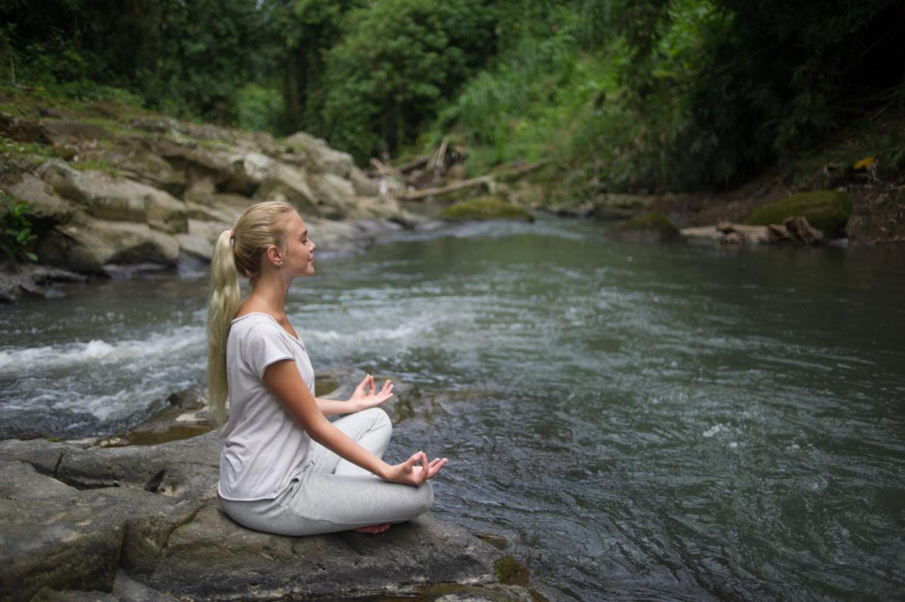 Yoga Amertham Retreat & Resort Sukawati エクステリア 写真